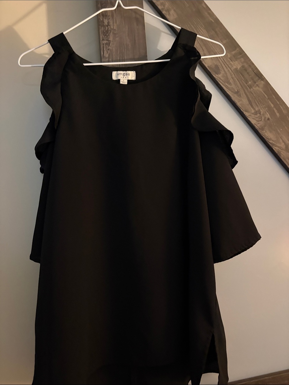 Umgee Black Ruffle Cold Shoulder Blouse